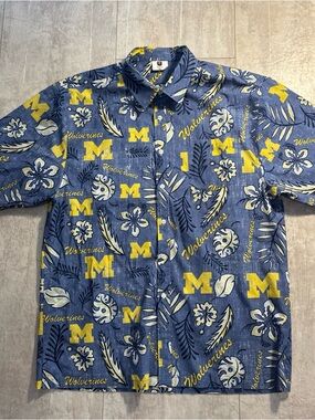 Wes and Willy University of Michigan Blue & Yellow Wolverines Hawaiian Shirt XL